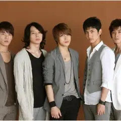 Tohoshinki