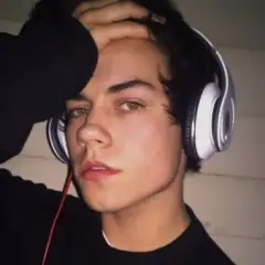 Wesley Finn Tucker
